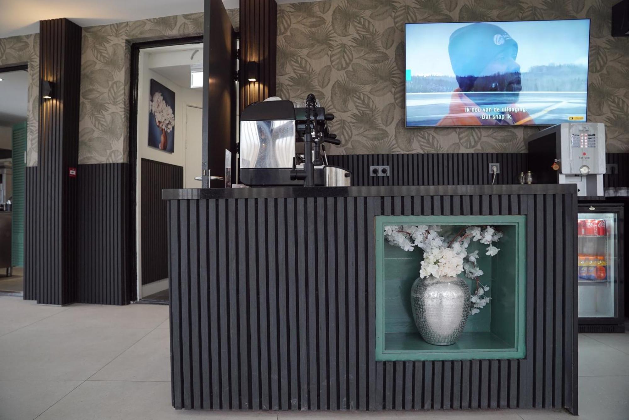 Ma Airport Hotel โฮฟด์ดอร์ป ภายนอก รูปภาพ