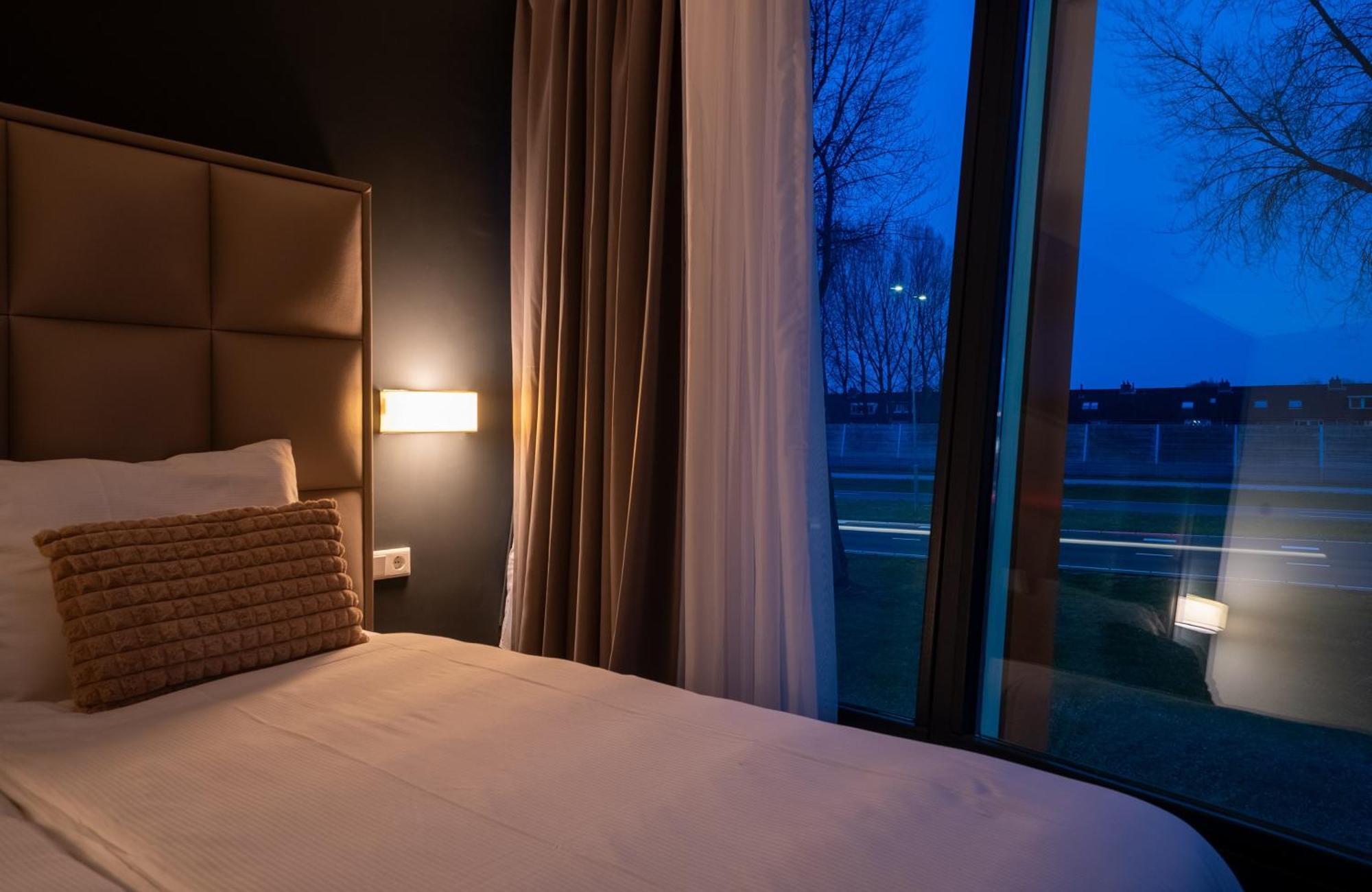 Ma Airport Hotel โฮฟด์ดอร์ป ภายนอก รูปภาพ