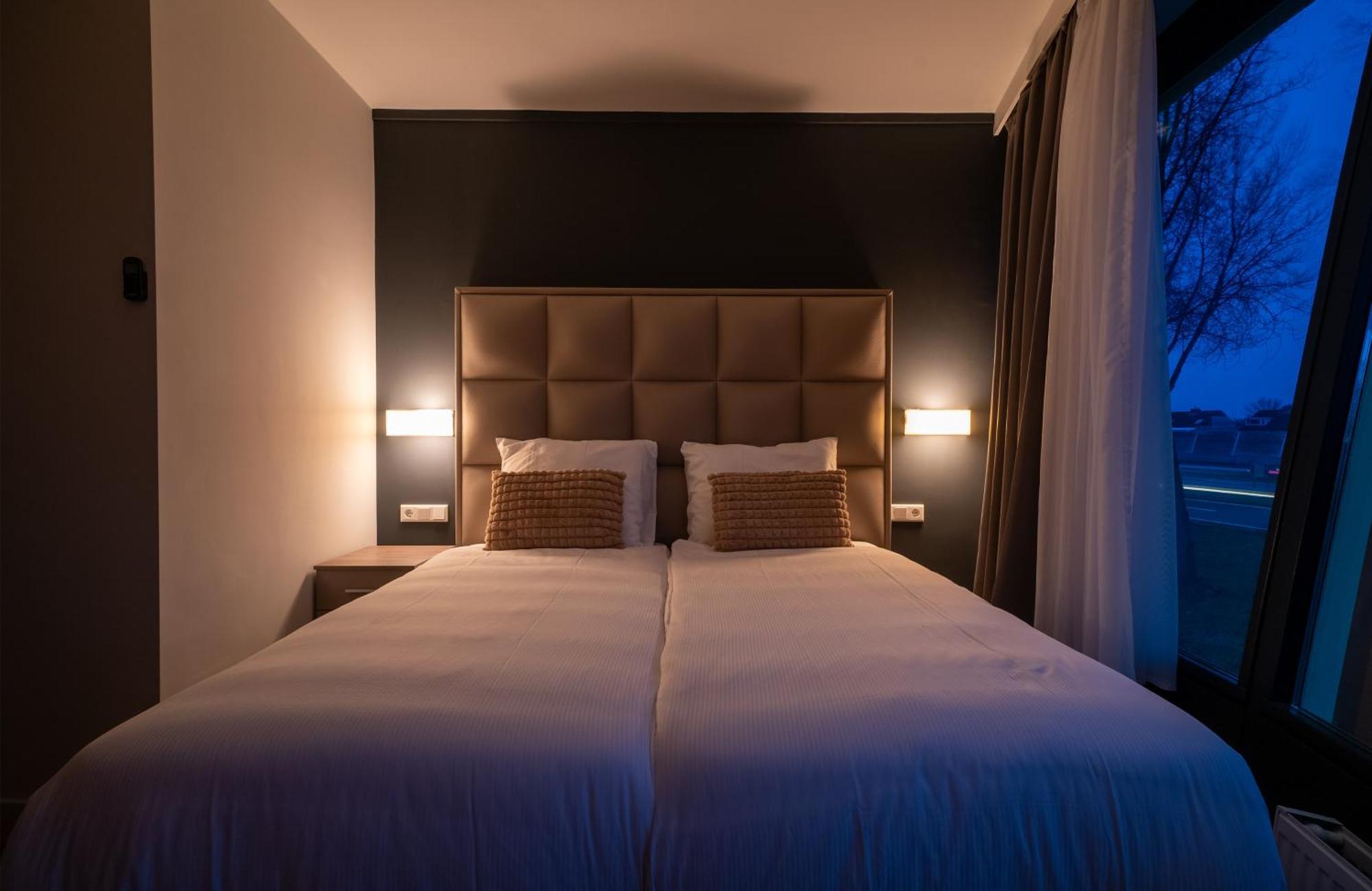 Ma Airport Hotel โฮฟด์ดอร์ป ภายนอก รูปภาพ