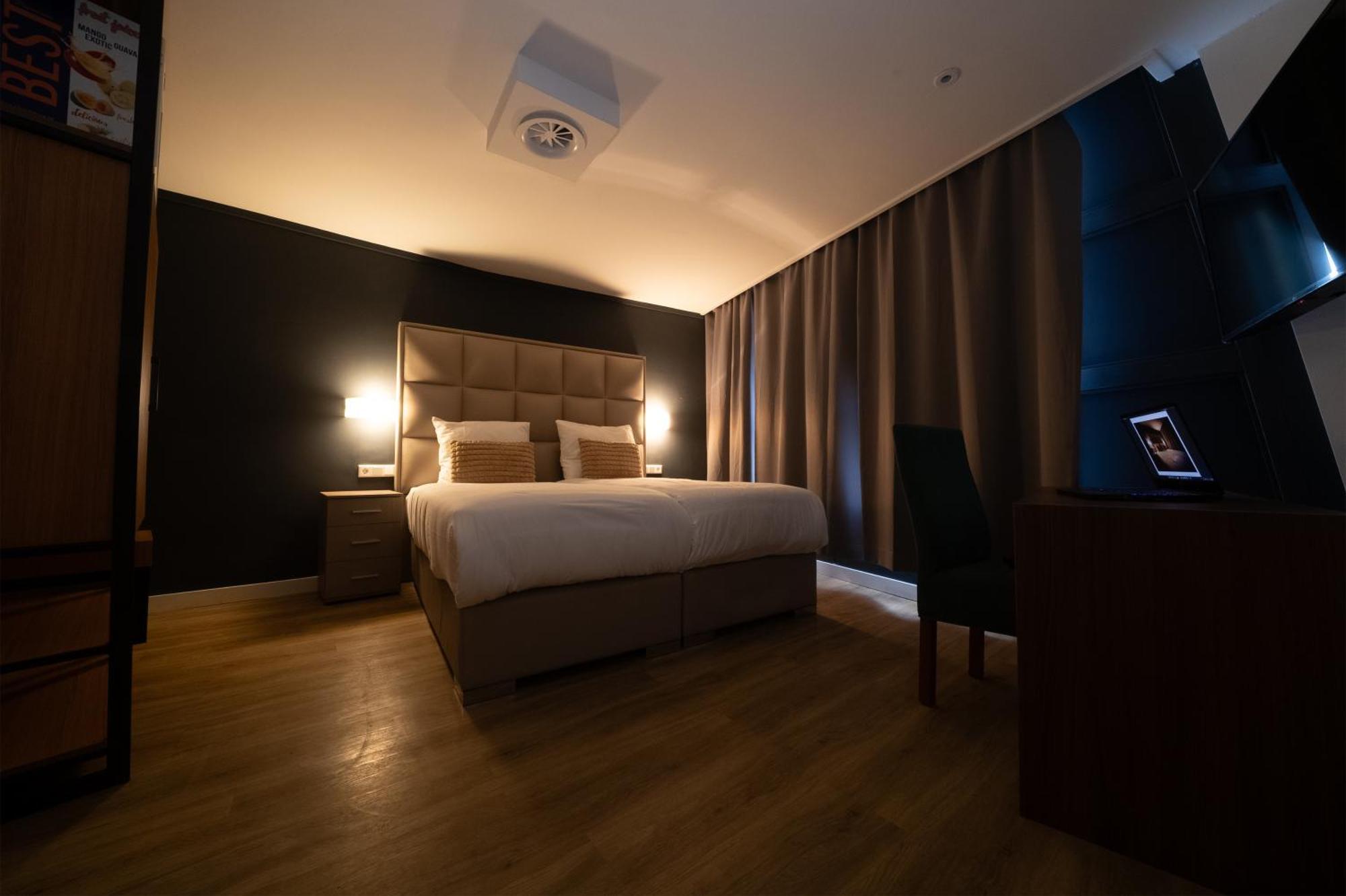 Ma Airport Hotel โฮฟด์ดอร์ป ภายนอก รูปภาพ